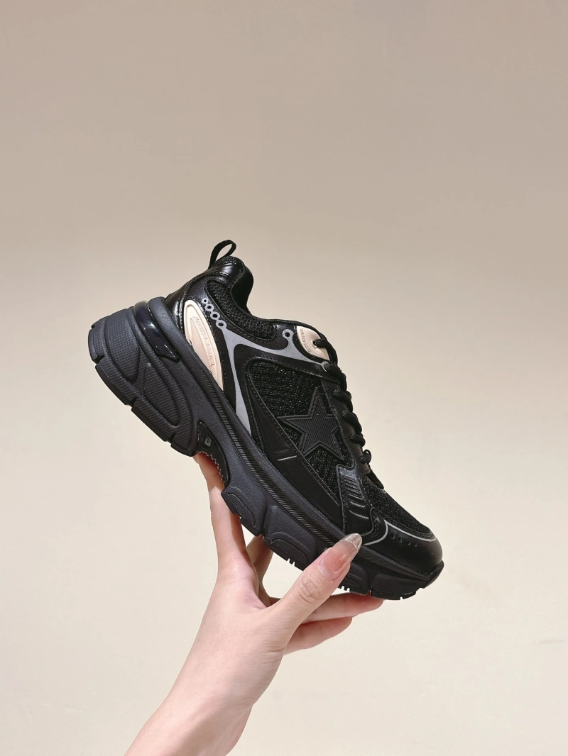 Lightweight Othxr Sneakers 214077
