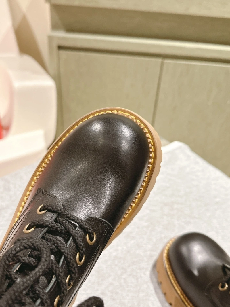 Stylish Vxlxntino Boots 231010