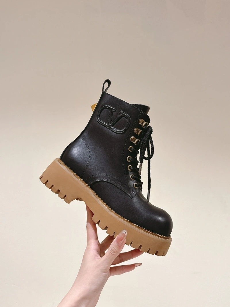 Stylish Vxlxntino Boots 231010