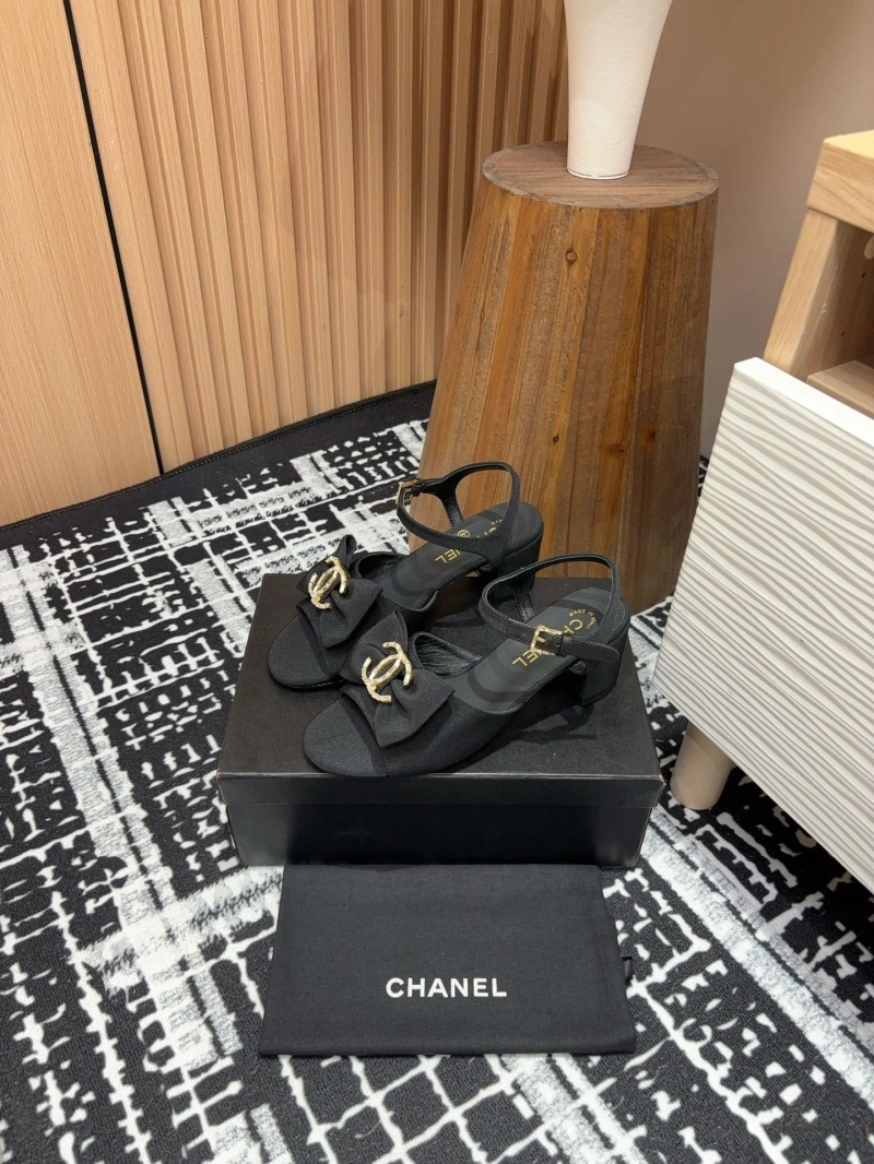 Trendy Chxnxl Sandals 125439
