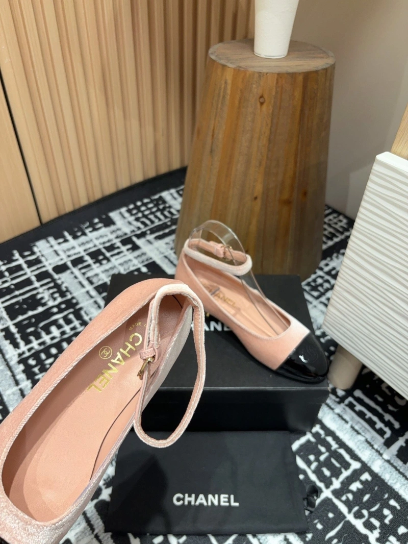 EyeCatching Chxnxl Flat Shoes 125594