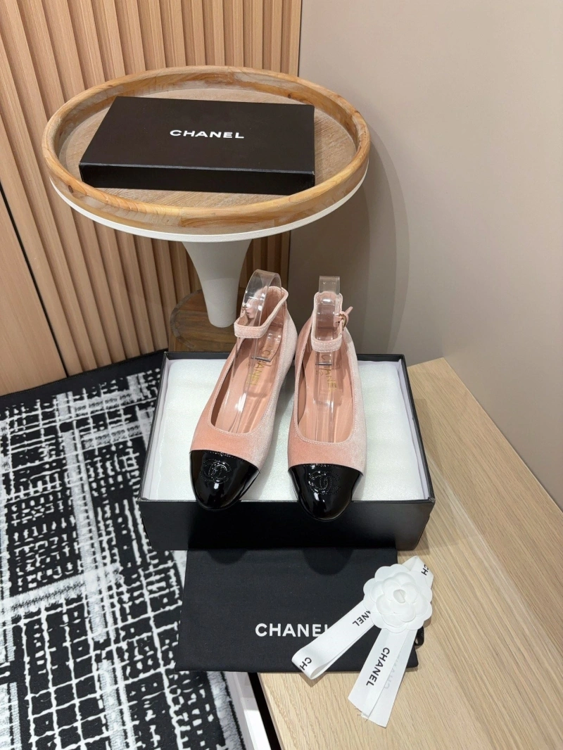 EyeCatching Chxnxl Flat Shoes 125594