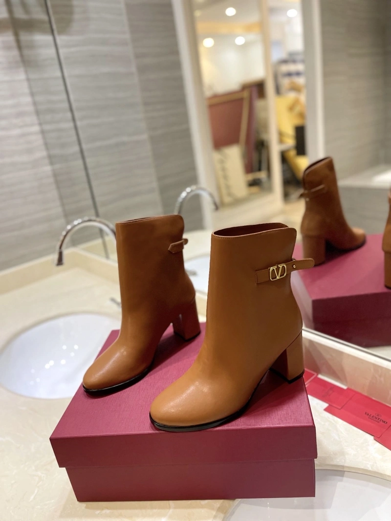 EyeCatching Vxlxntino Boots 230999
