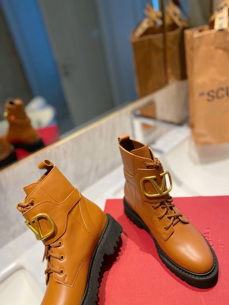 Fashionable Vxlxntino Boots 230990