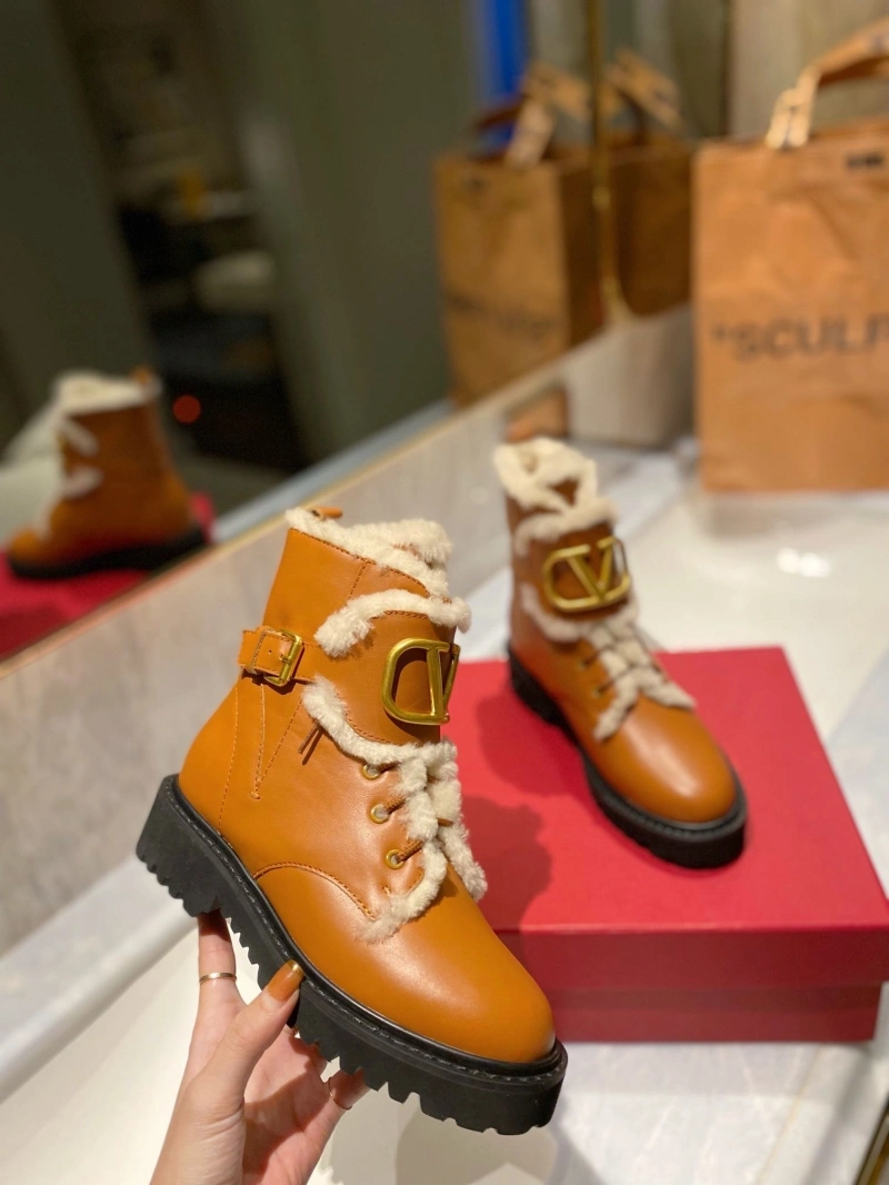 Comfortable Vxlxntino Boots 230989