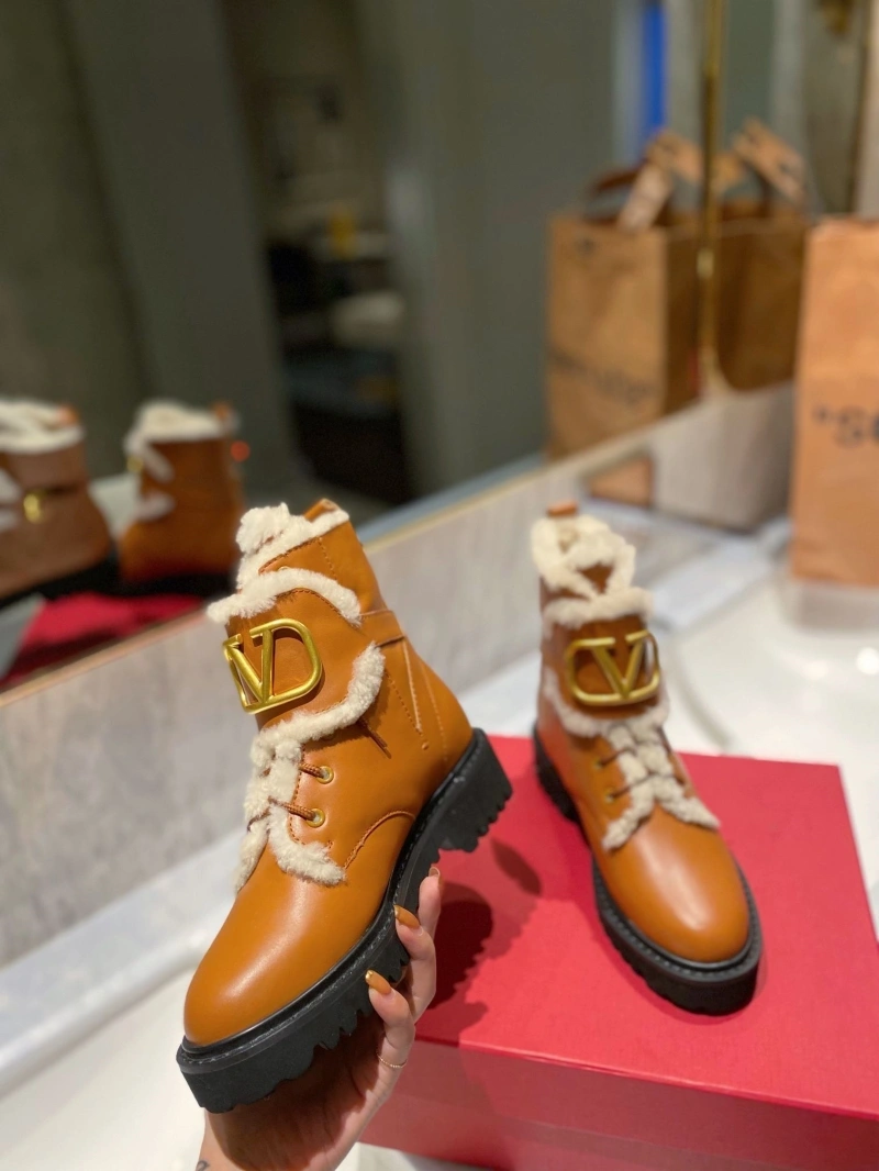 Comfortable Vxlxntino Boots 230989