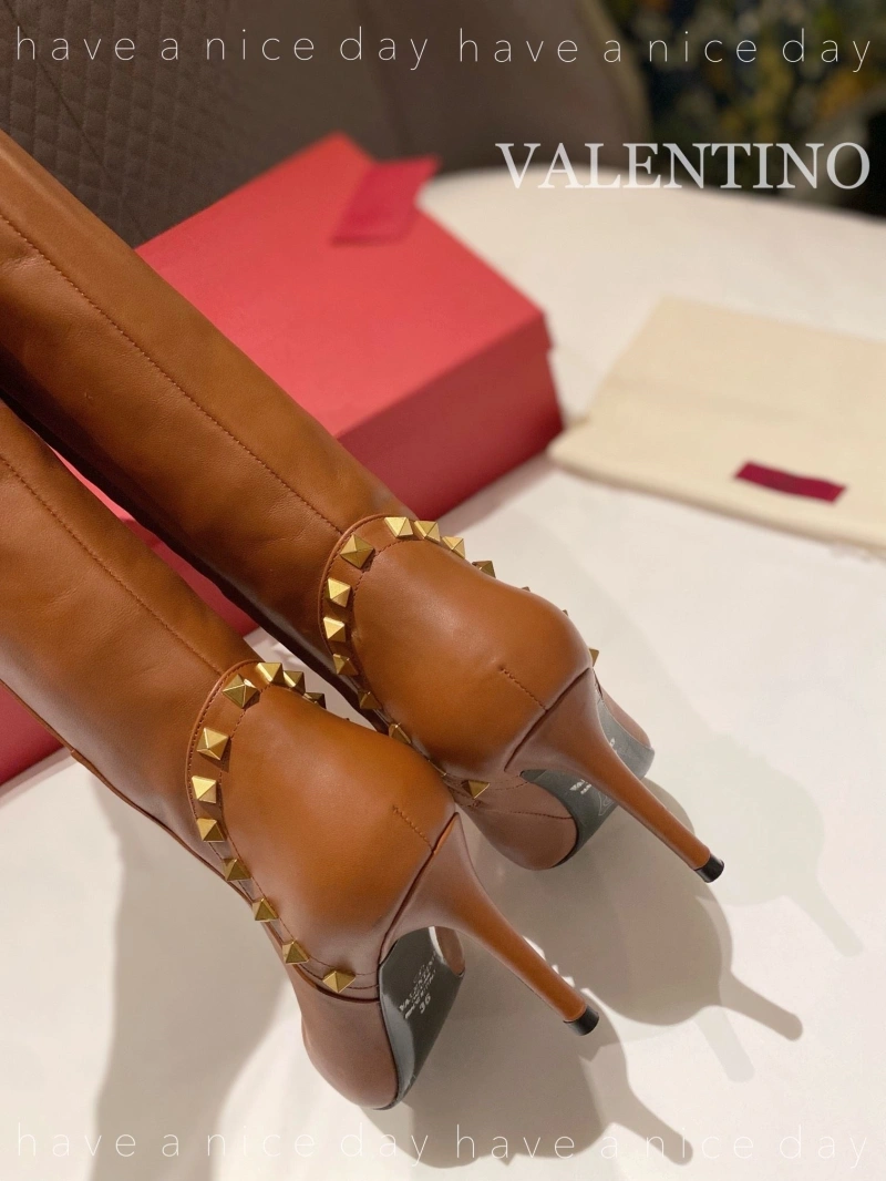 Bold Vxlxntino Boots 230975