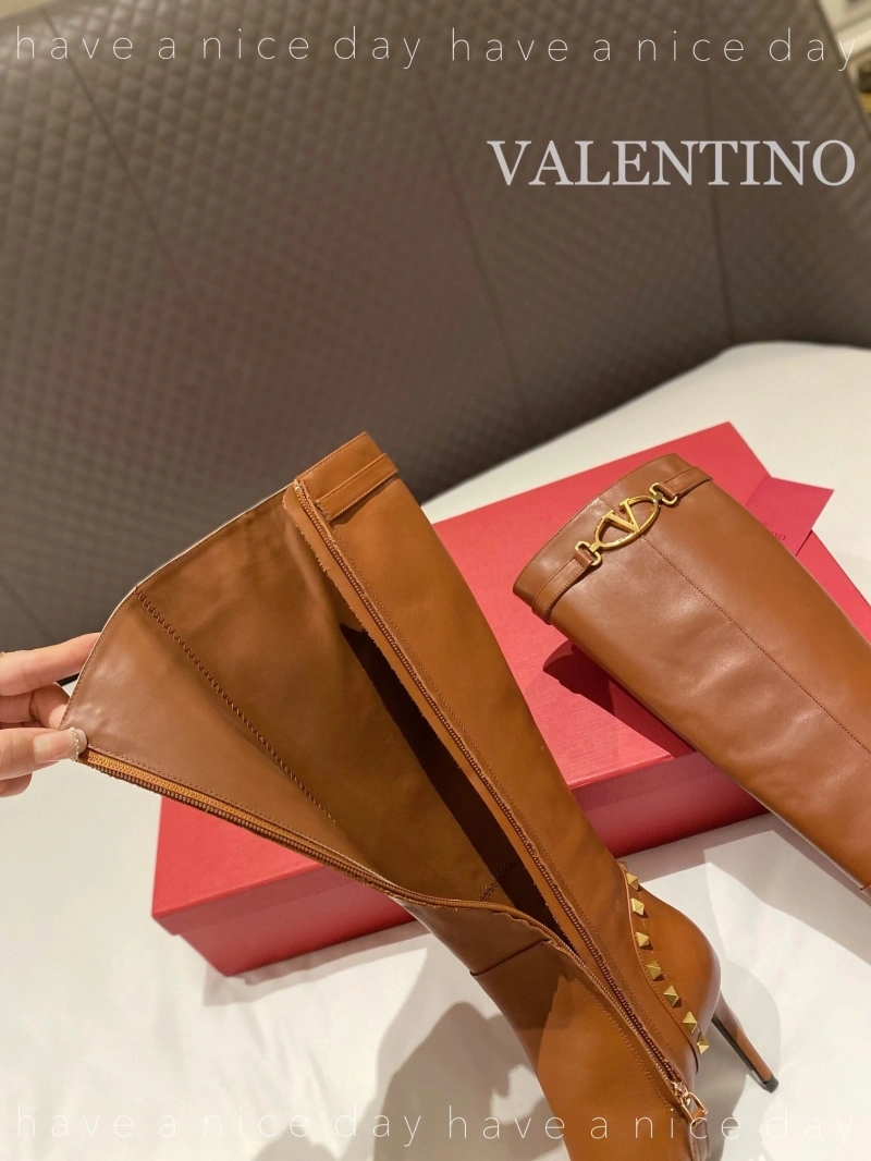 Bold Vxlxntino Boots 230975