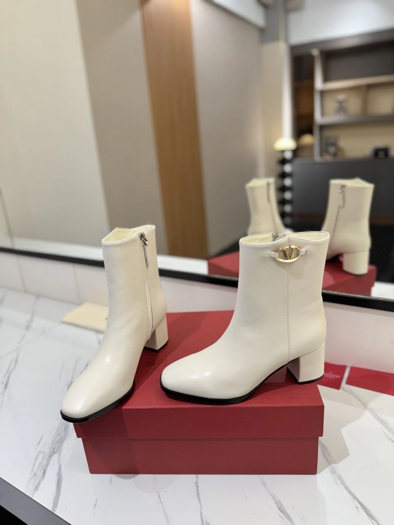 Soft Vxlxntino Boots 230987