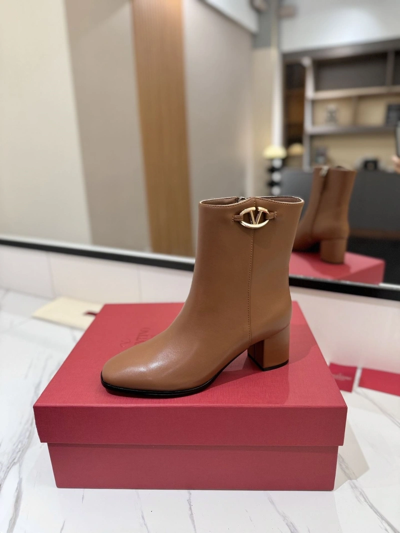 Bright Vxlxntino Boots 230974