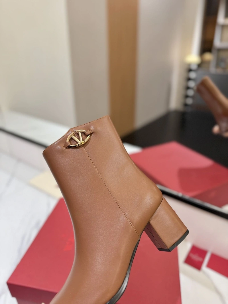 Bright Vxlxntino Boots 230974