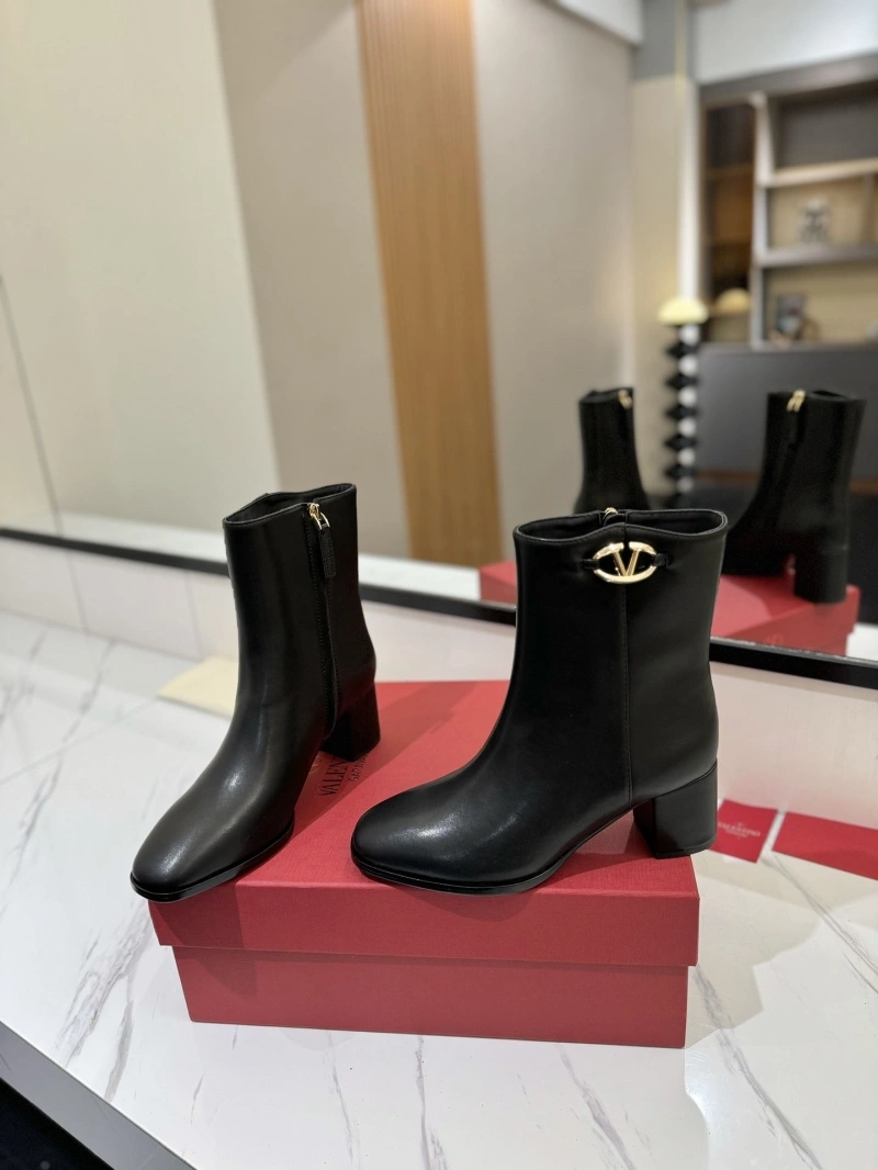 Sophisticated Vxlxntino Boots 230971