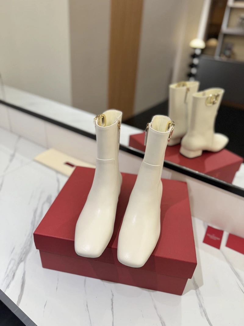 Unique Vxlxntino Boots 230959