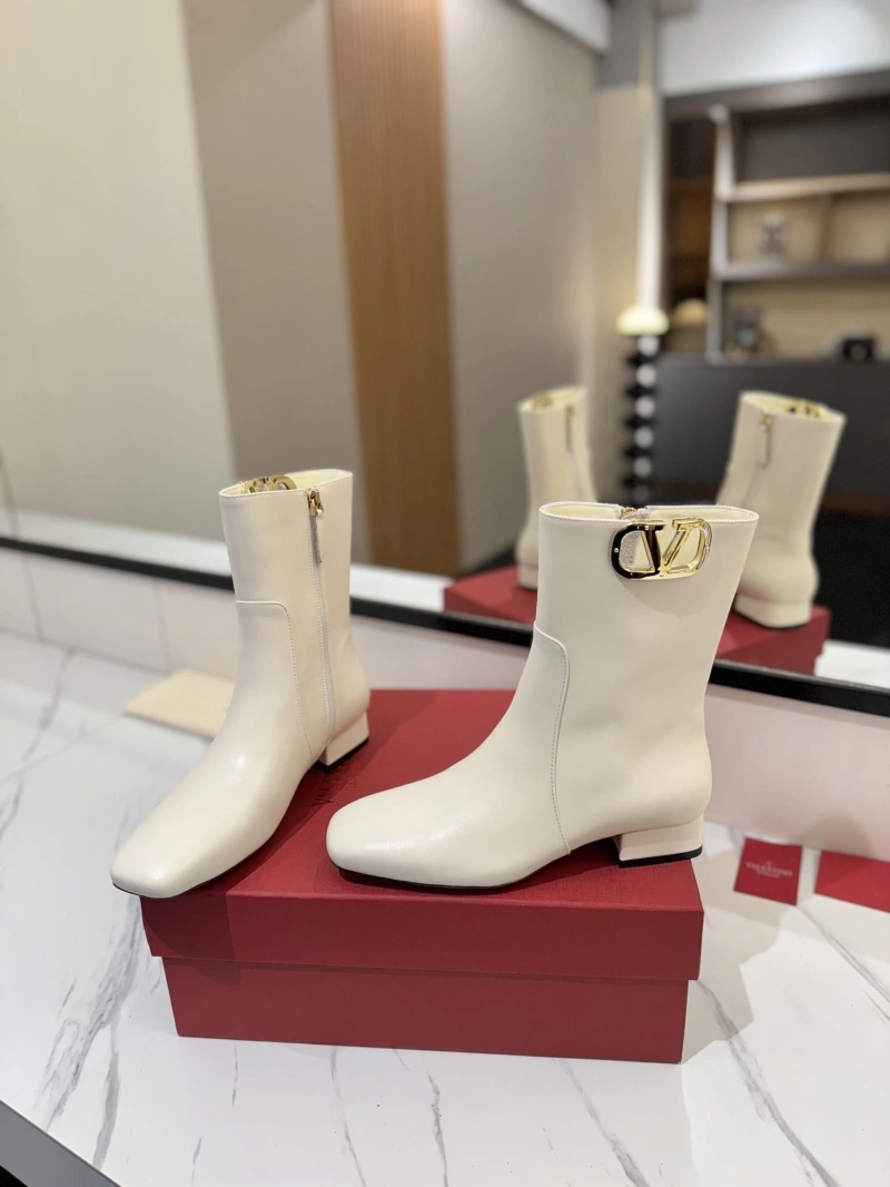 Unique Vxlxntino Boots 230959