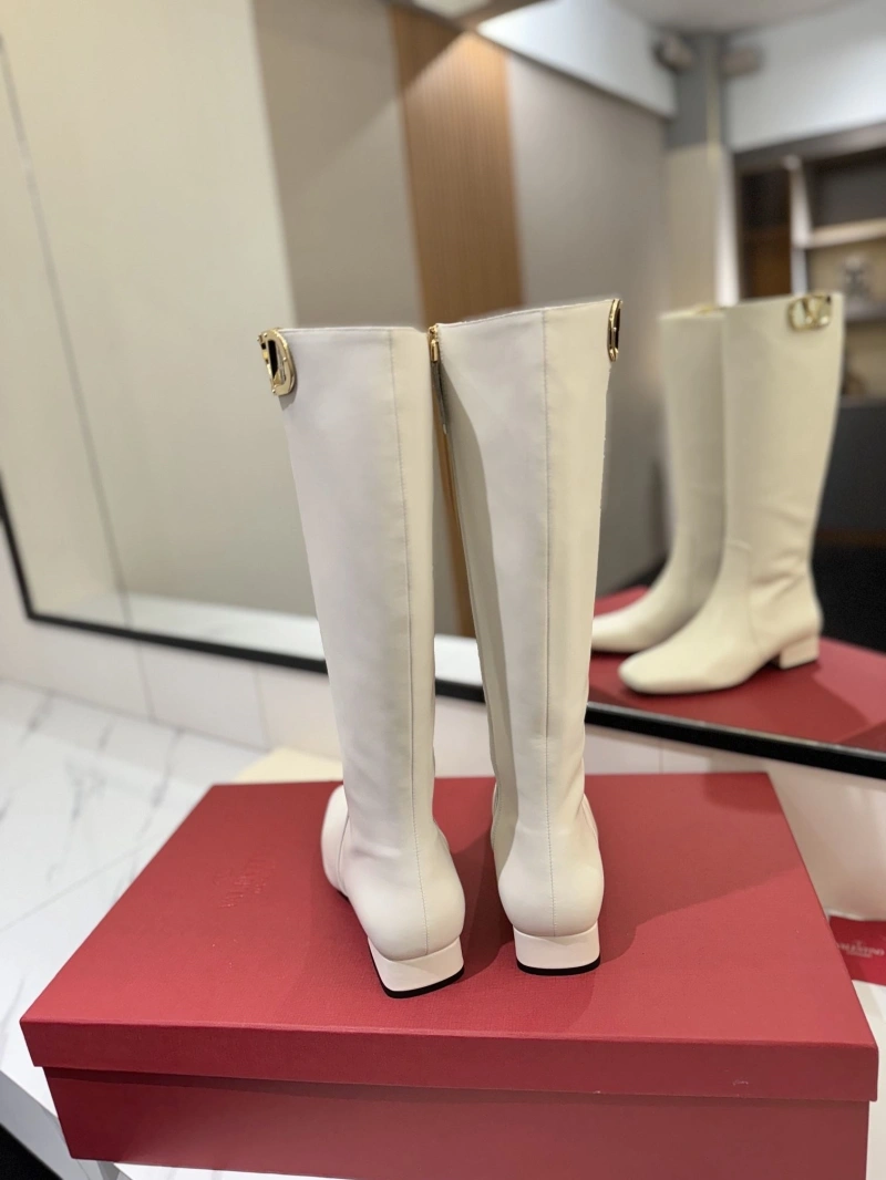 Versatile Vxlxntino Boots 230961