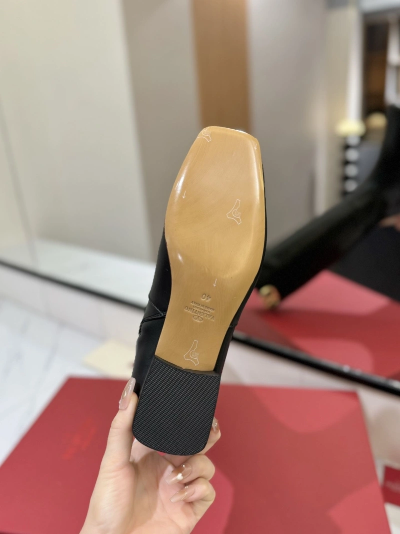 Modern Vxlxntino Boots 230962