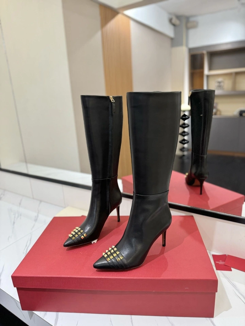 Bold Vxlxntino Boots 230934