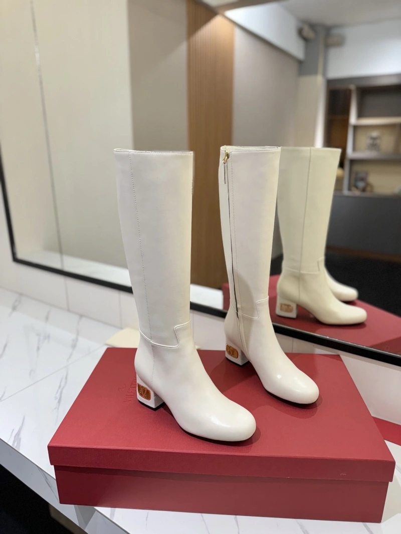 Cozy Vxlxntino Boots 230930