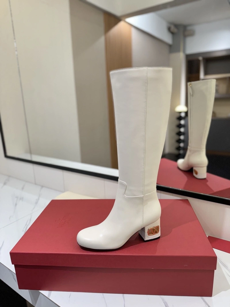 Cozy Vxlxntino Boots 230930