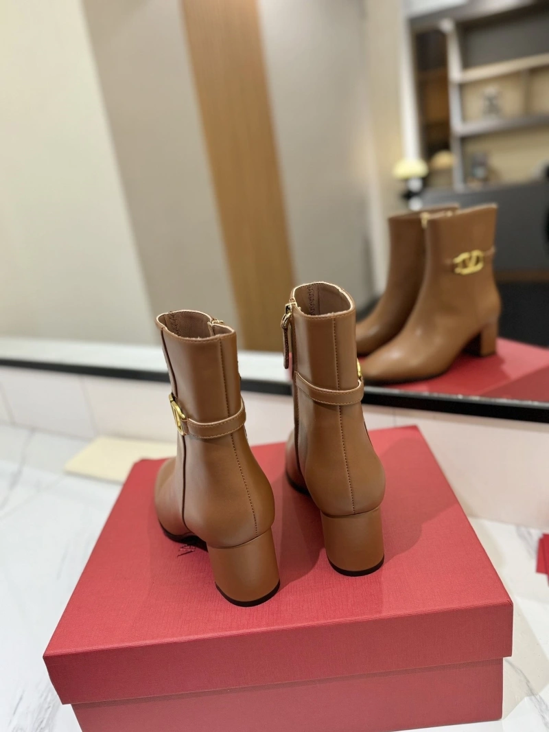 Resilient Vxlxntino Boots 230922