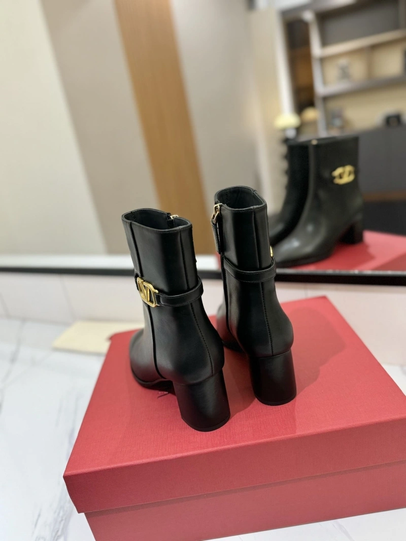 GoAnywhere Vxlxntino Boots 230932