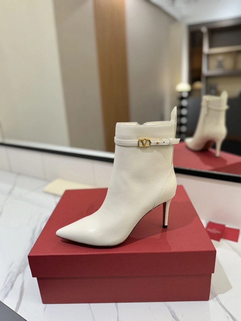 GoodFit Vxlxntino Boots 230924