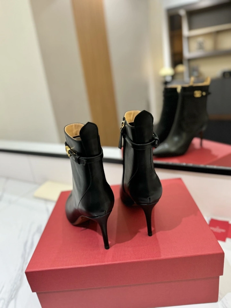 Vxlxntino Boots GoAnywhere 230920