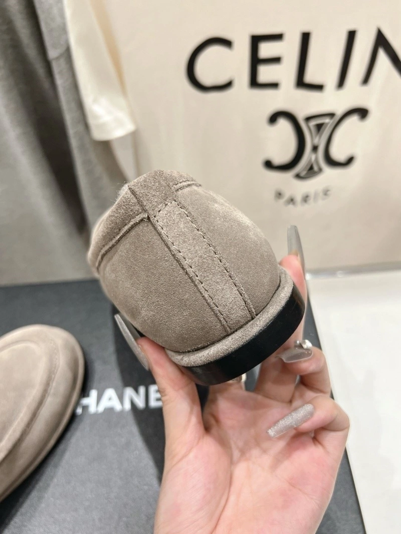 Unique Chxnxl Leather Shoes 125469
