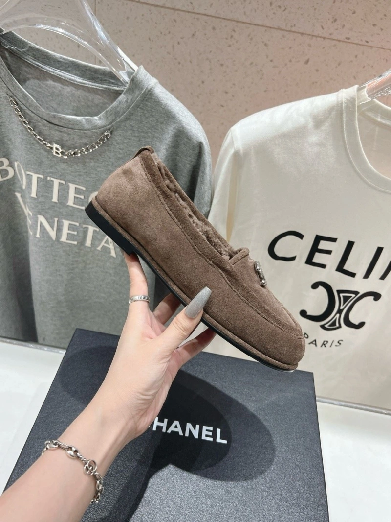 Minimalist Chxnxl Leather Shoes 125464