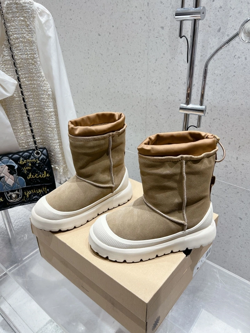 Classic UGX Boots 228009