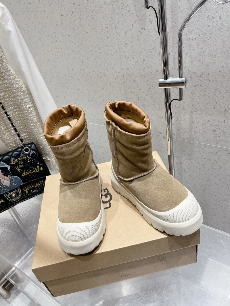 Classic UGX Boots 228009