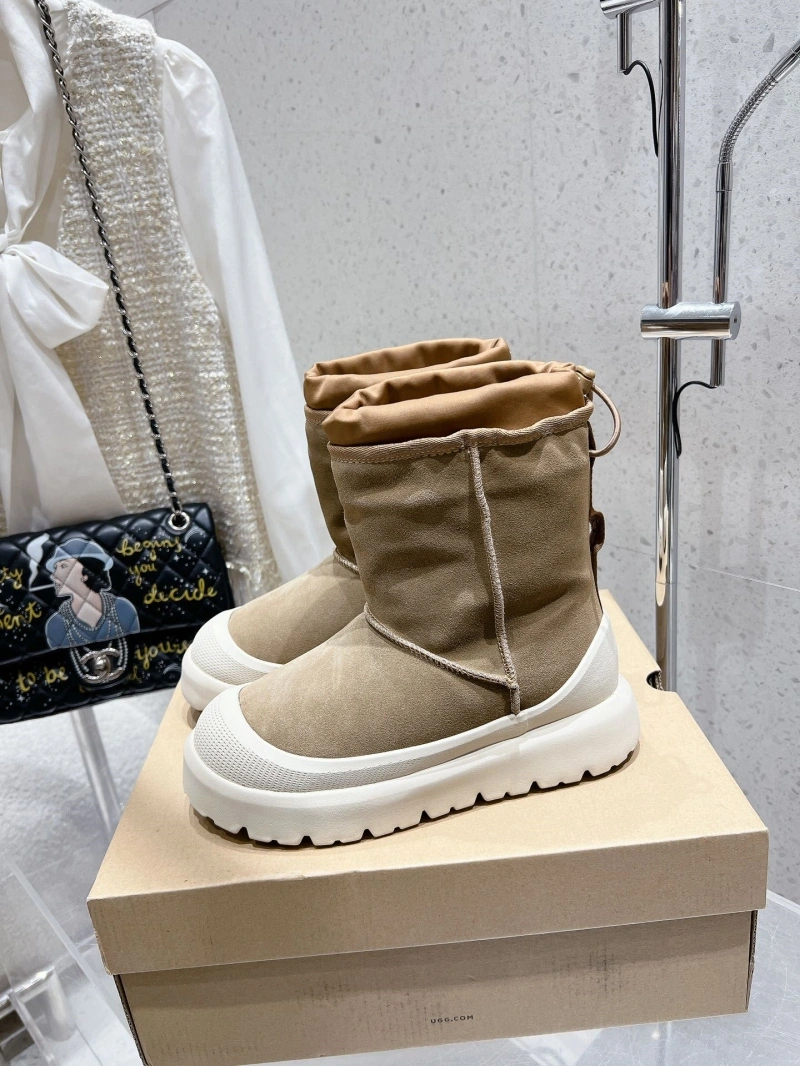 Classic UGX Boots 228009