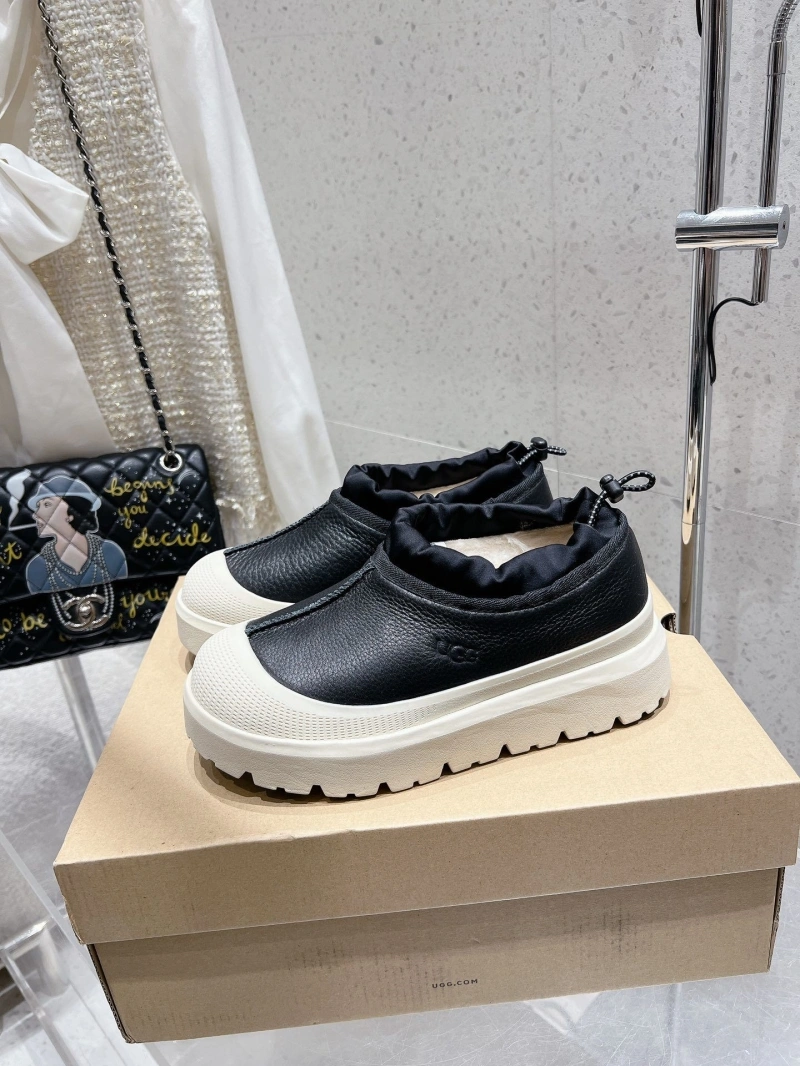 Trendsetting UGX Casual Shoes 227993