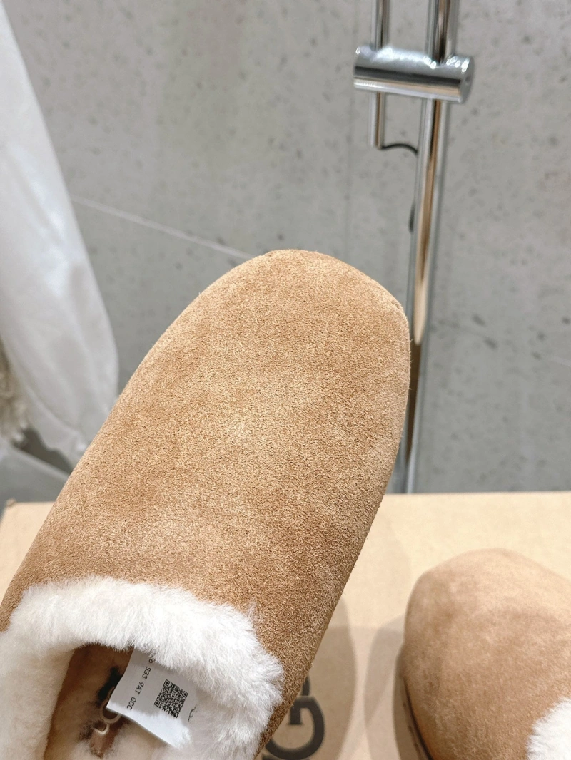 Reliable UGX Slippers 227960