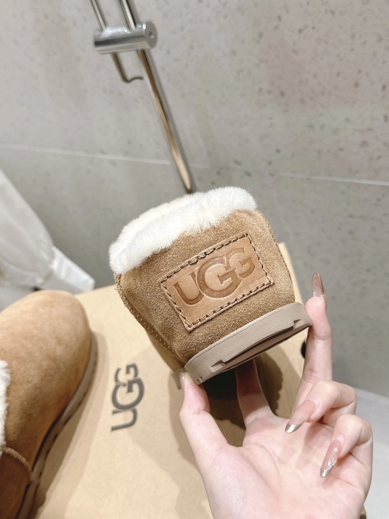 Reliable UGX Slippers 227960