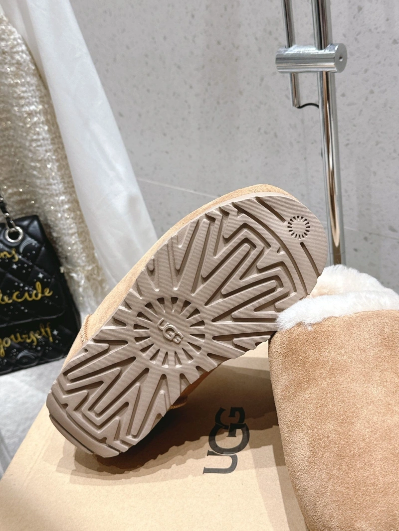 Reliable UGX Slippers 227960