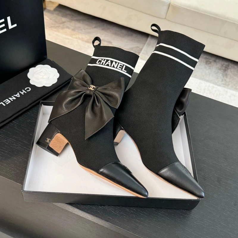 Lightweight Chxnxl Boots 125775