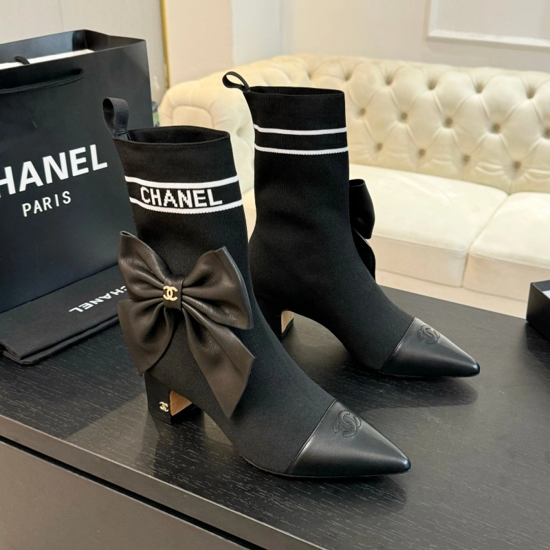 Lightweight Chxnxl Boots 125775