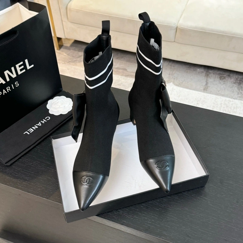 Lightweight Chxnxl Boots 125775