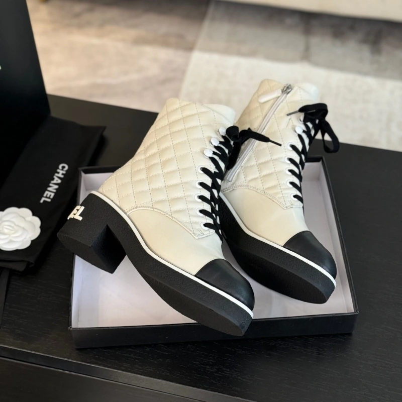 NewStyle Chxnxl Boots 125767