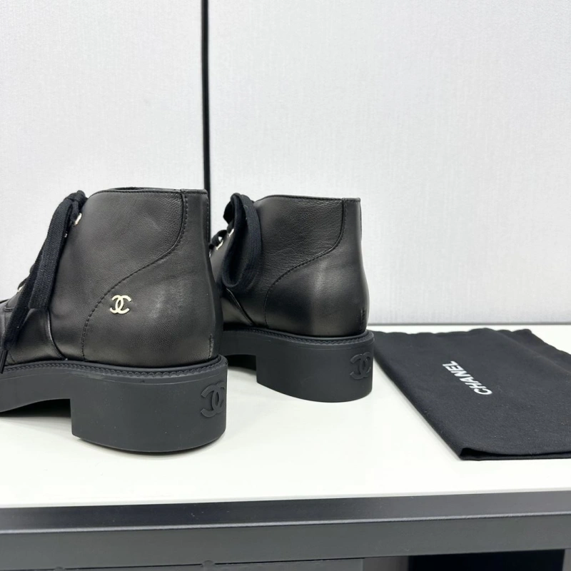 Resilient Chxnxl Boots 125753