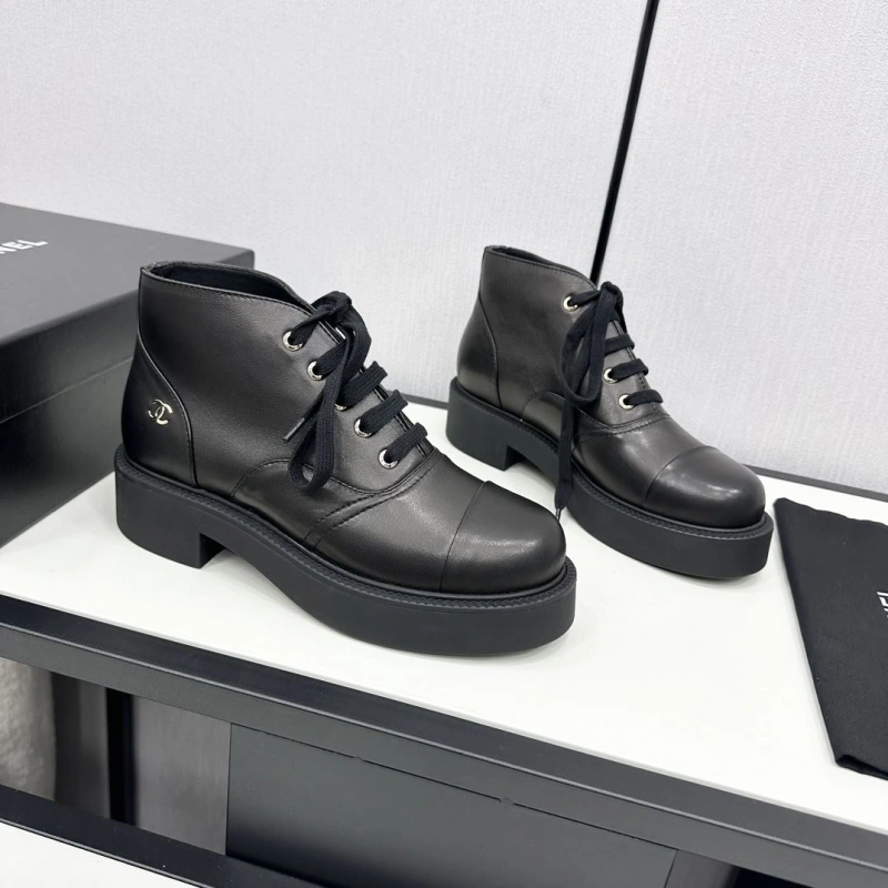 Resilient Chxnxl Boots 125753