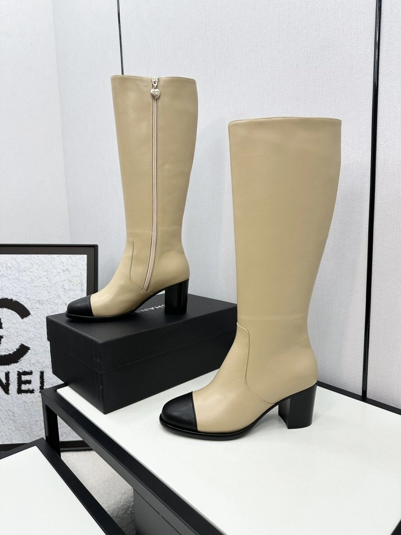 Classic Chxnxl Boots 125749