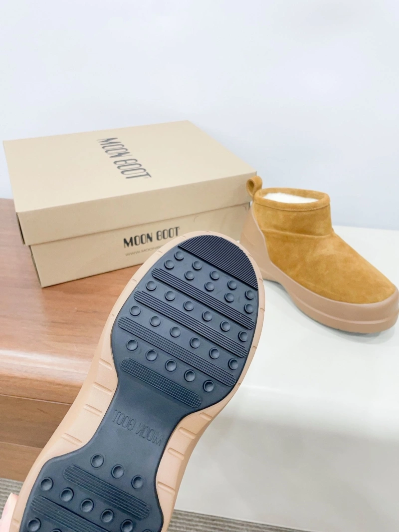 Comfortable Othxr Boots 214338