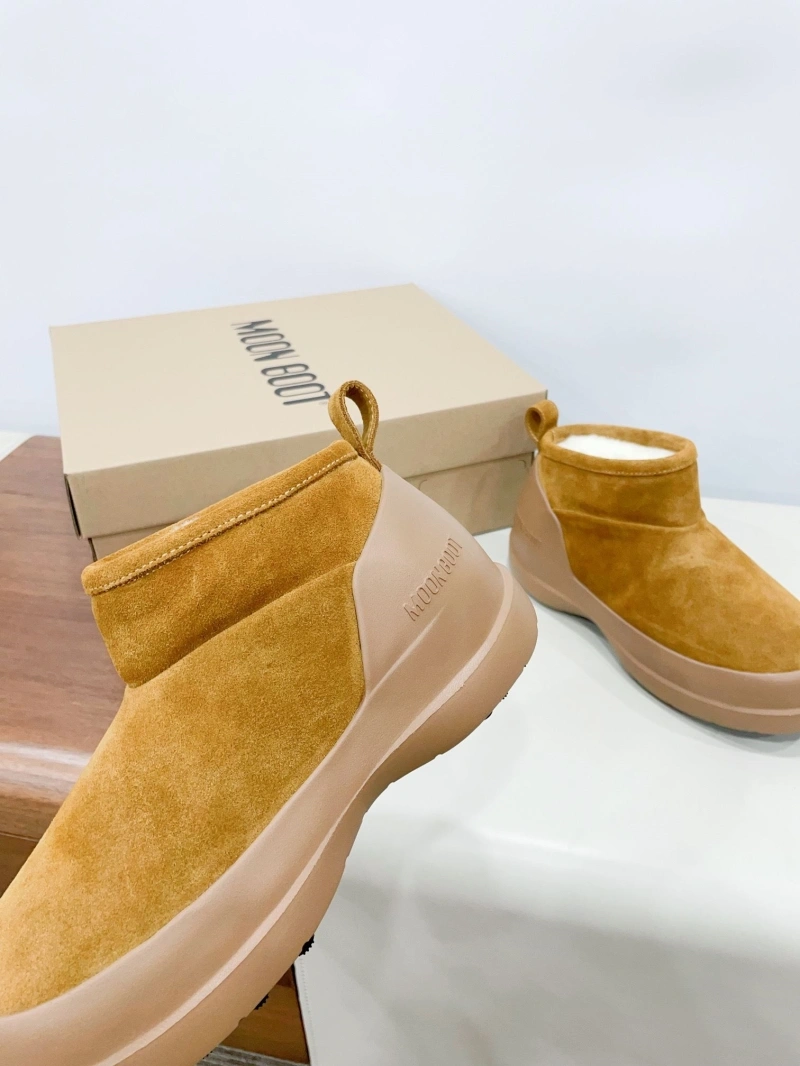 Comfortable Othxr Boots 214338
