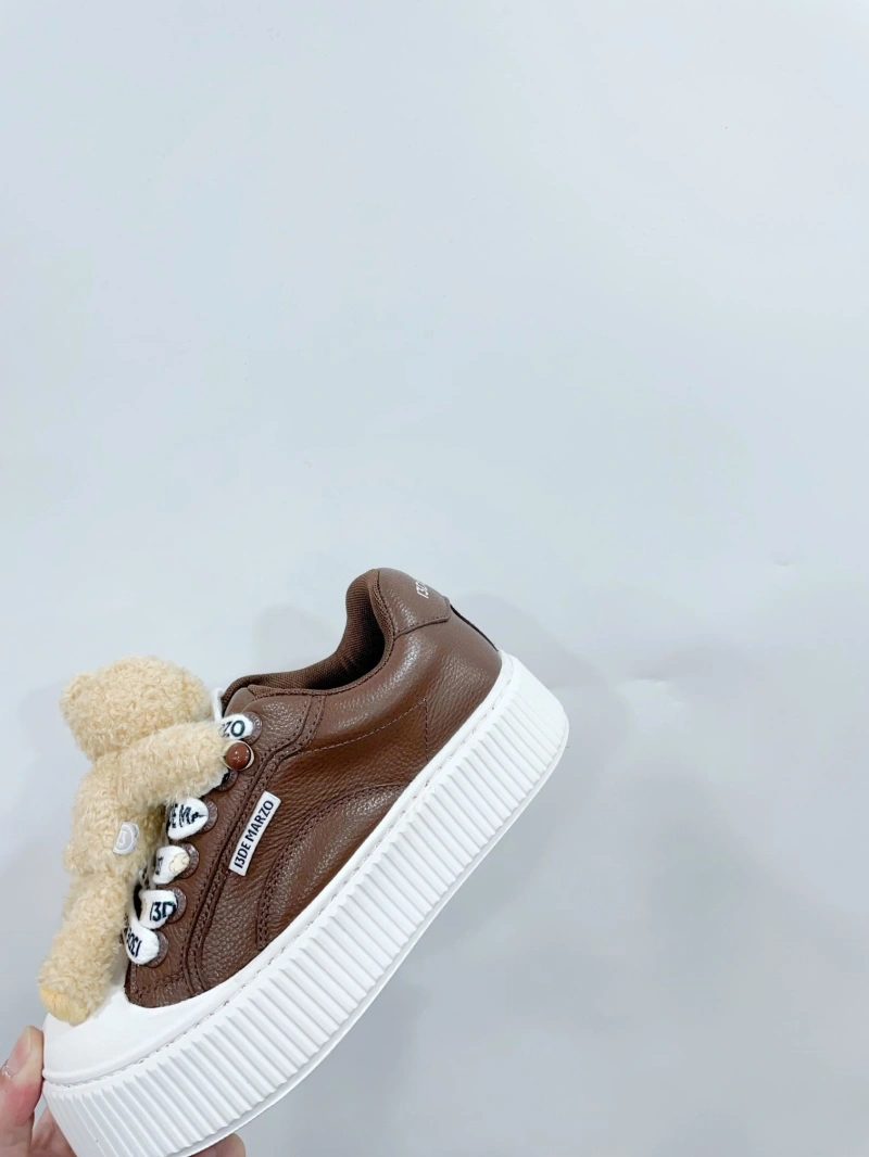 AllSeason Othxr Sneakers 214069