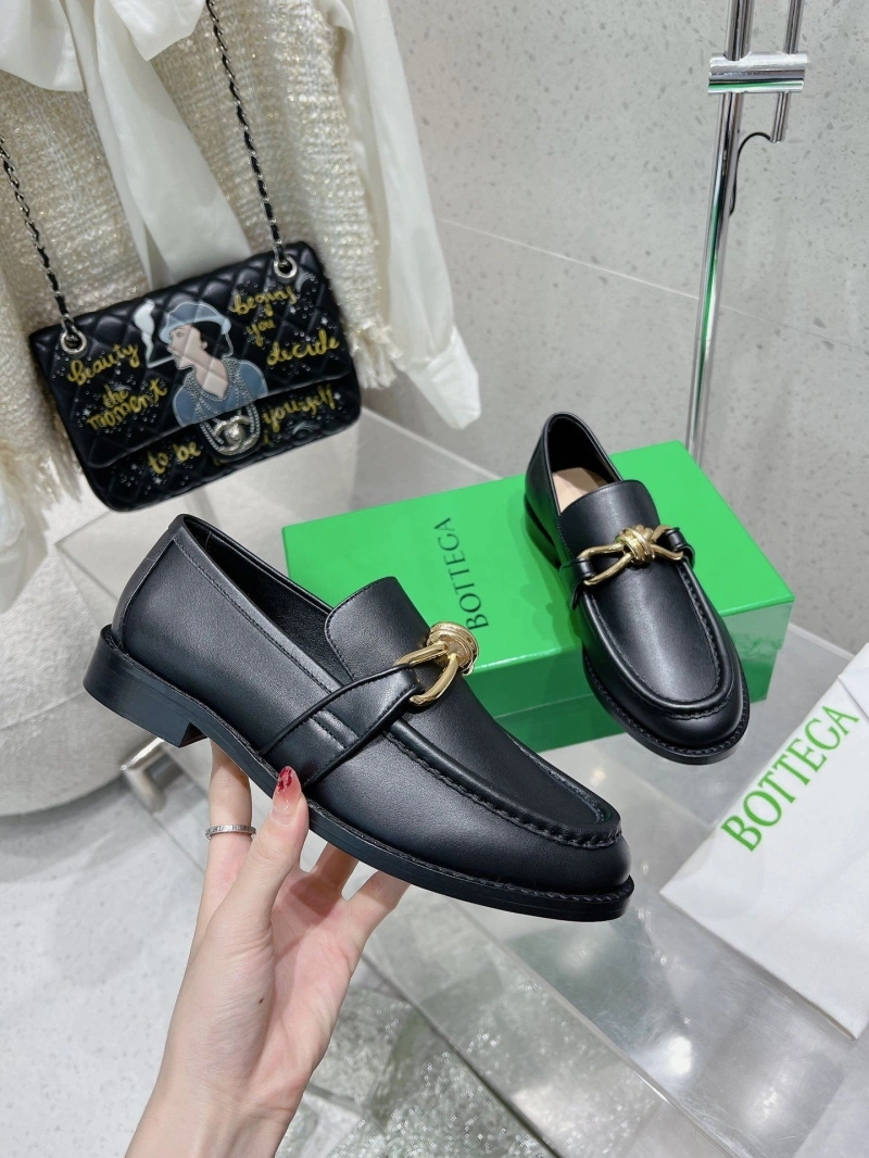 Reliable Bxttxga Vxnxta Leather Shoes 112956