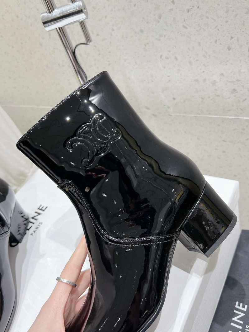 Soft Cxlxne Boots 116502
