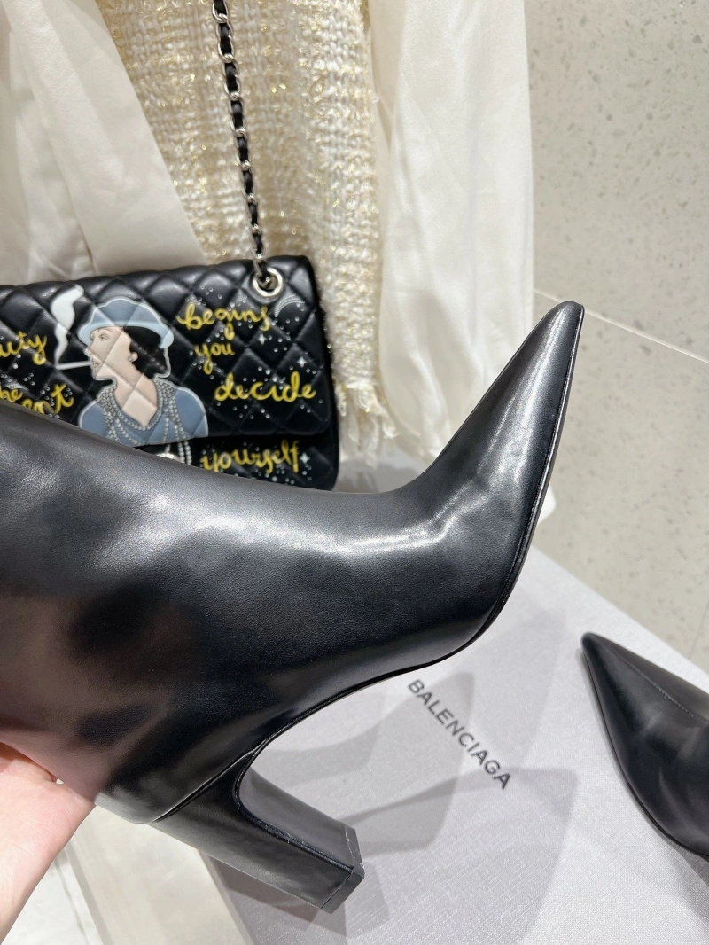 Minimalist Bxlxnciaga Boots 109618
