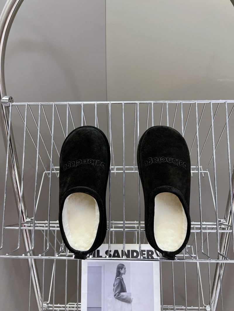 Compact Bxlxnciaga Slippers 109606